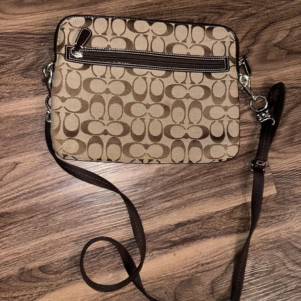 Coach Brown Crossbody Bag Pre-owned - Picture 6 of 6